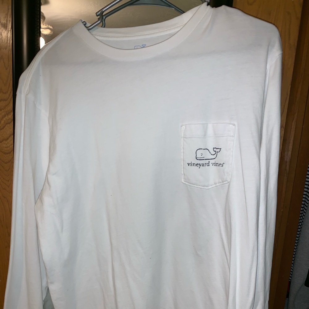 Long sleeved navy and white Vineyard Vines shirt